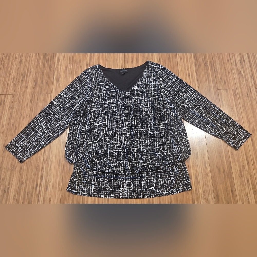 NWOT Lane Bryant Women's Black and White Top